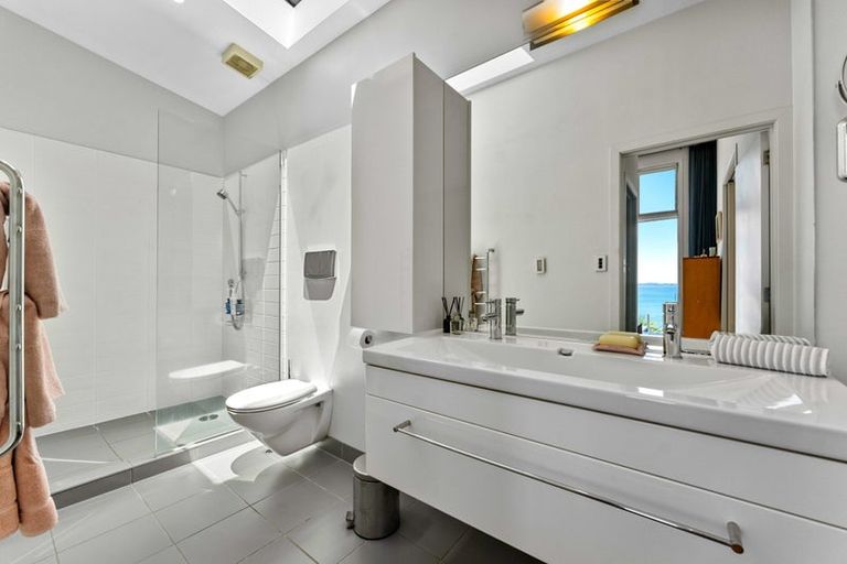 Photo of property in 72 Duncansby Road, Stanmore Bay, Whangaparaoa, 0932