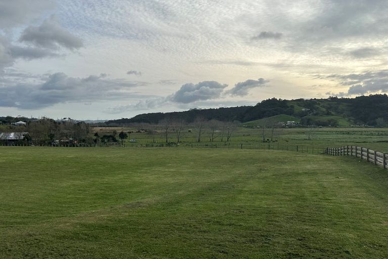 Photo of property in 45 Awatiro Drive, Kaukapakapa, 0871