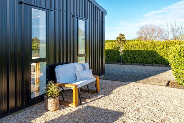 Photo of property in 8 Minnie Street, Waimate, 7980