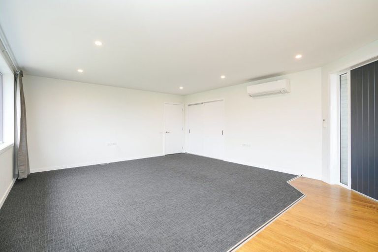 Photo of property in 322-324 Elles Road, Strathern, Invercargill, 9812