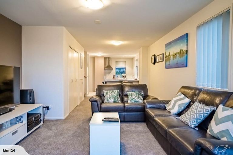 Photo of property in 3/19 Waihi Way, East Tamaki, Auckland, 2013