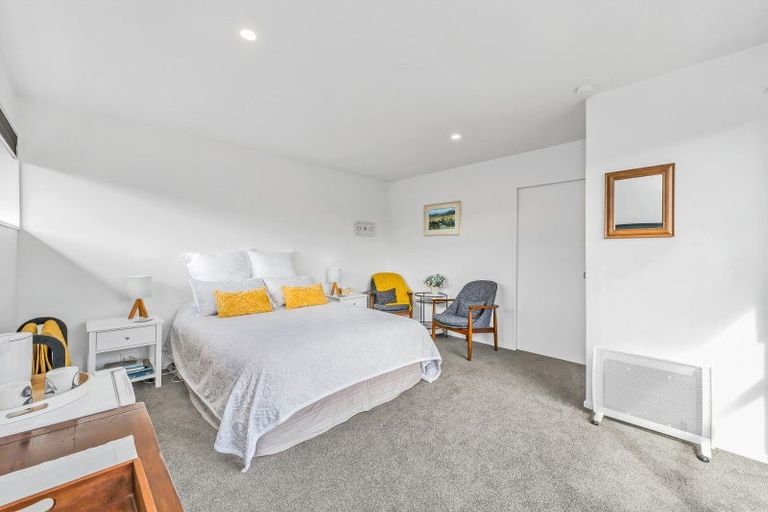 Photo of property in 11 Stanwood Grove, Darfield, 7510