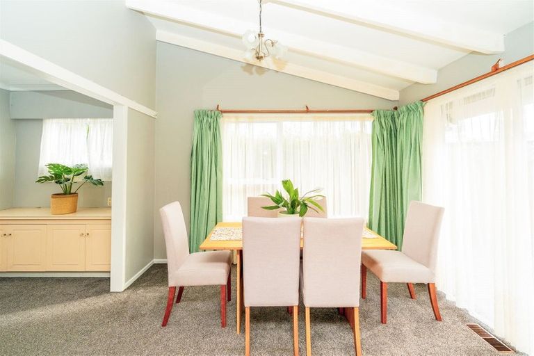 Photo of property in 337 Cambridge Road, Hillcrest, Hamilton, 3216