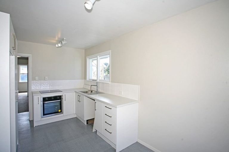 Photo of property in 9 Garvins Road, Hornby, Christchurch, 8042