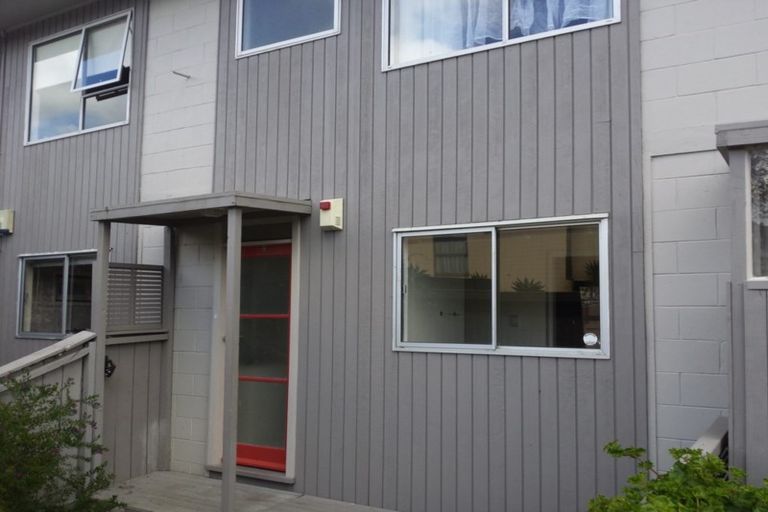 Photo of property in 6/42 Sheridan Drive, New Lynn, Auckland, 0600