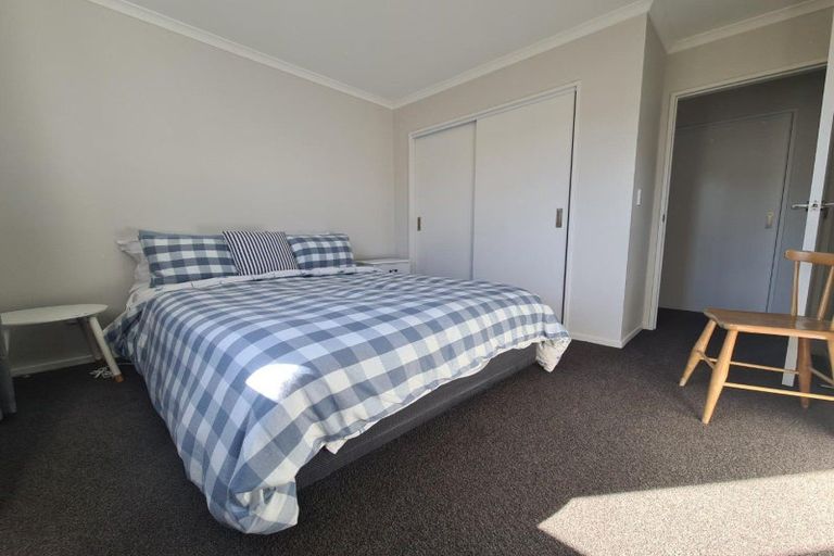 Photo of property in 16 Morton Street, Edendale, 9825