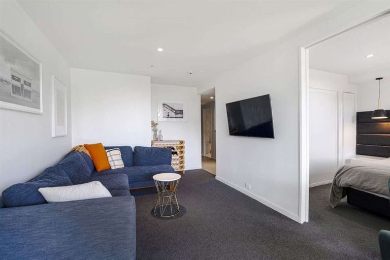Photo of property in 204/12 Latimer Square, Christchurch Central, Christchurch, 8011