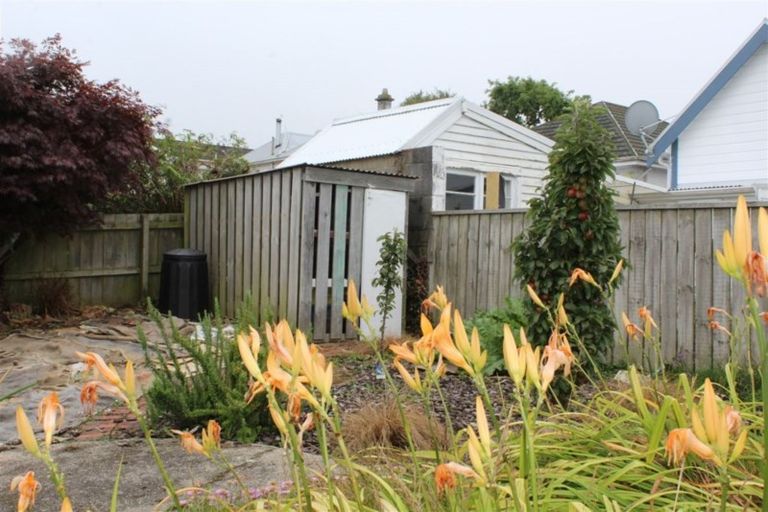 Photo of property in 19 Ventnor Street, Mornington, Dunedin, 9011