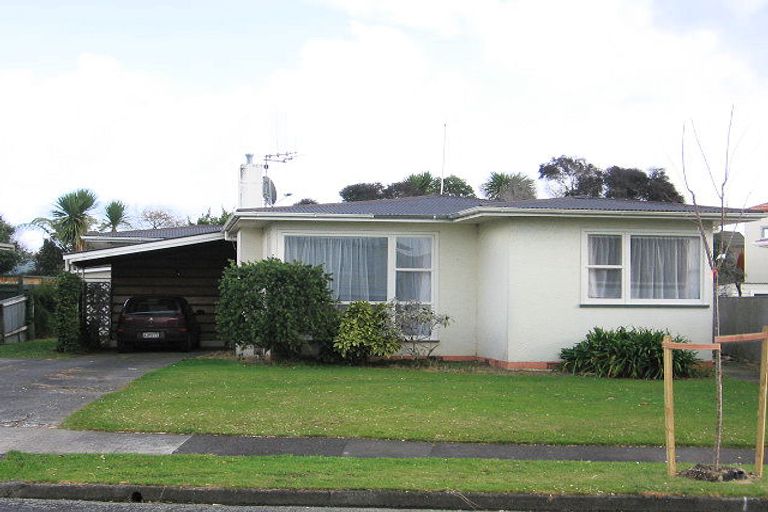 Photo of property in 5 Luton Street, Hokowhitu, Palmerston North, 4410