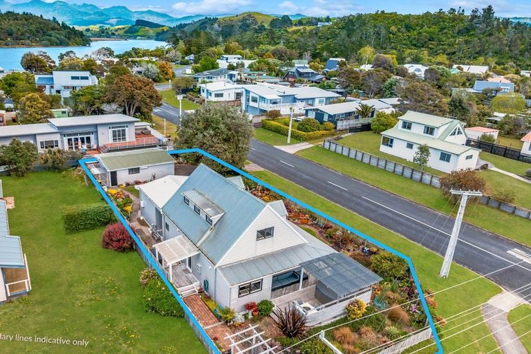 Photo of property in 401 Otahu Road, Whangamata, 3620