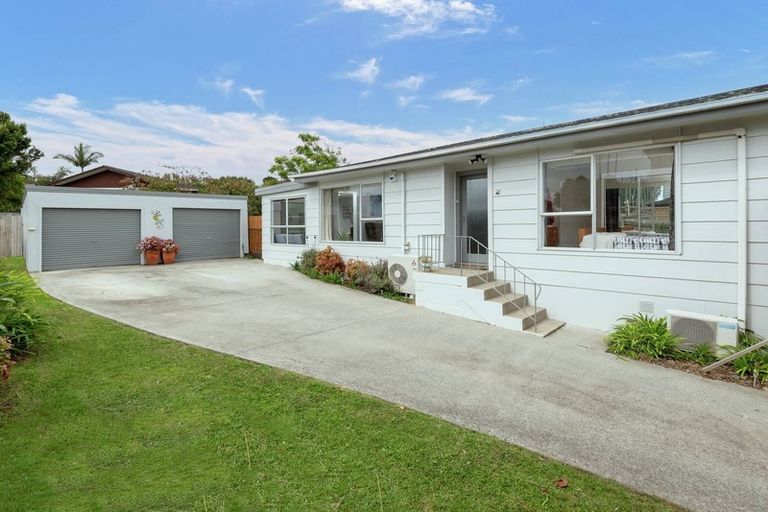 Photo of property in 2/3 Cromdale Avenue, Highland Park, Auckland, 2010