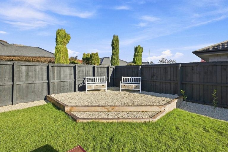 Photo of property in 1/25 Wilsons Road, Saint Martins, Christchurch, 8022