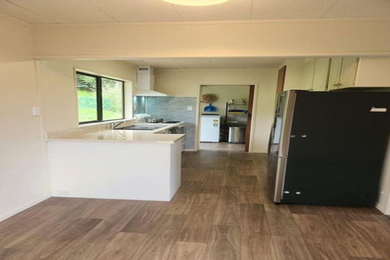 Photo of property in 78 Peach Road, Glenfield, Auckland, 0629