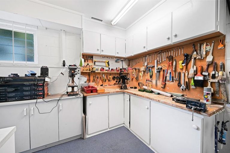 Photo of property in 2 Awatere Avenue, Beerescourt, Hamilton, 3200