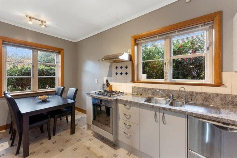 Photo of property in 31 Nile Street, Waterloo, Lower Hutt, 5011