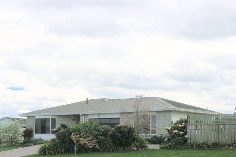 Photo of property in 31 Fairview Terrace, Waipahihi, Taupo, 3330
