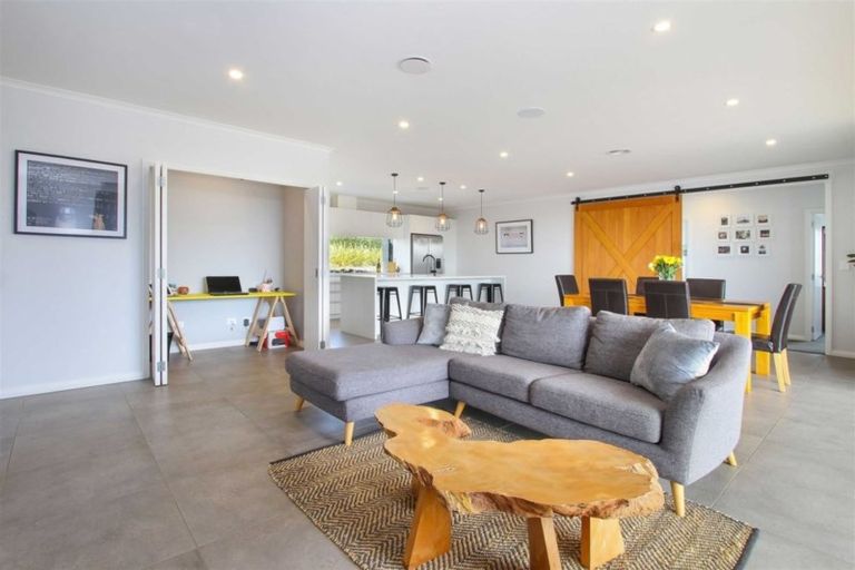 Photo of property in 4 Old Orchard Lane, Waiau Pa, Pukekohe, 2679