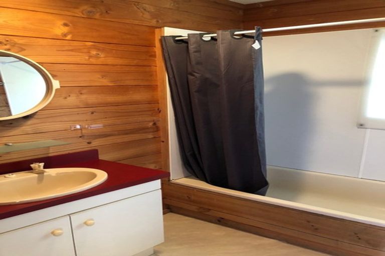 Photo of property in 26a Fontenoy Street, Mount Albert, Auckland, 1025