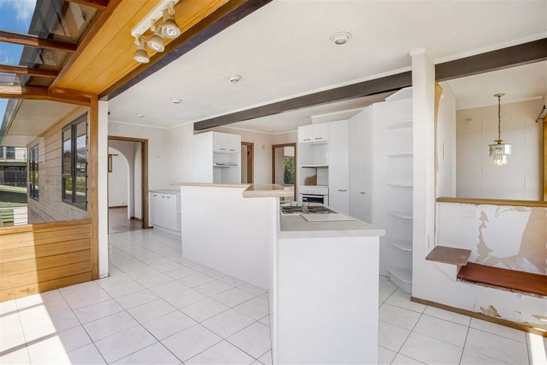 Photo of property in 62 Bay Vista Drive, Red Beach, 0932