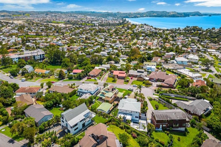 Photo of property in 62 Bay Vista Drive, Red Beach, 0932