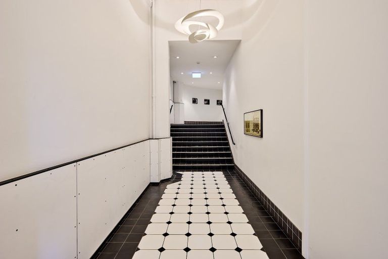 Photo of property in Dominion Apartments, 1/80 Victoria Street, Wellington Central, Wellington, 6011