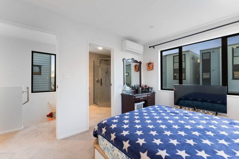 Photo of property in 14 Possum Lane, Hobsonville, Auckland, 0616