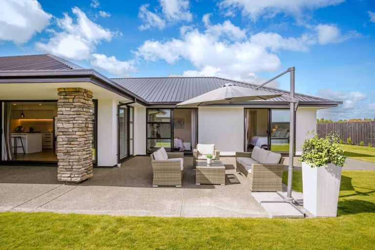 Photo of property in 31 Hotere Street, Rangiora, 7400