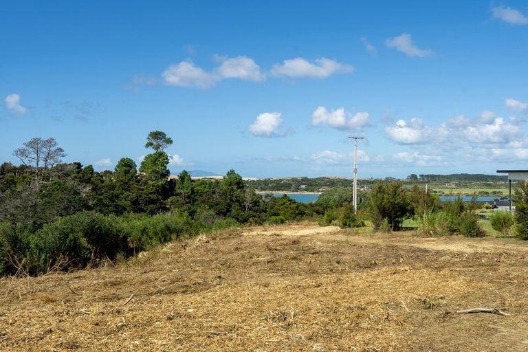 Photo of property in 75 Moir Point Road, Mangawhai Heads, Mangawhai, 0505