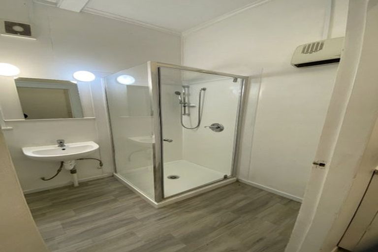 Photo of property in 164 Glenmore Street, Northland, Wellington, 6012