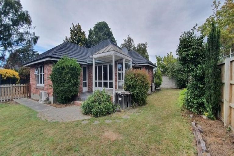 Photo of property in 138 Fendalton Road, Fendalton, Christchurch, 8052