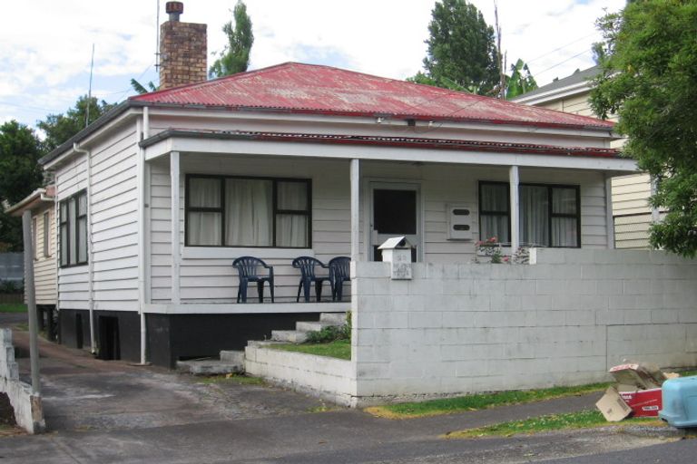 Photo of property in 22 Fourth Avenue, Kingsland, Auckland, 1021