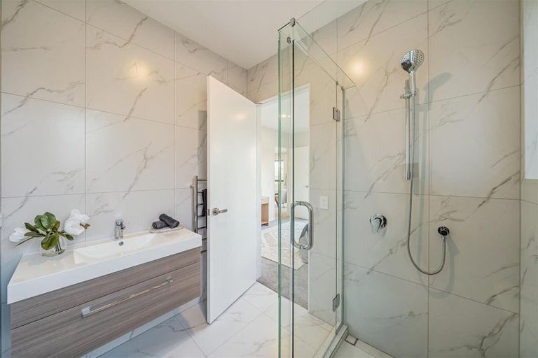 Photo of property in 39 Colorado Road, Totara Park, Upper Hutt, 5018