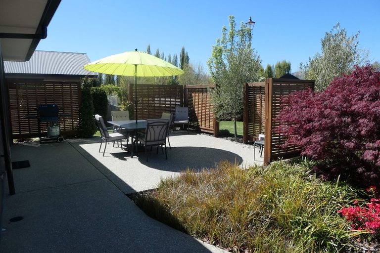 Photo of property in 6 Sherwin Avenue, Albert Town, Wanaka, 9305