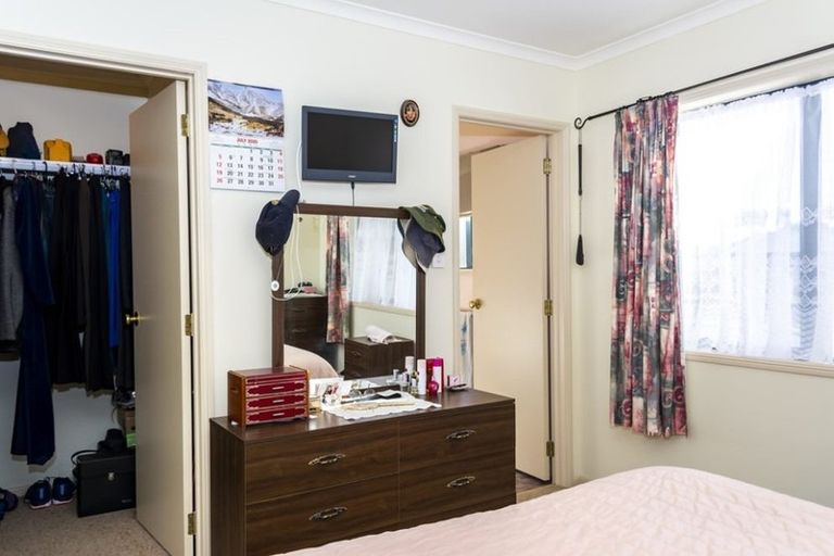 Photo of property in 32 Dillon Drive, Bell Block, New Plymouth, 4312