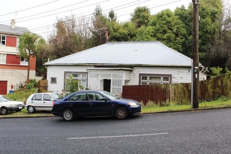 Photo of property in 3 Fea Street, Dalmore, Dunedin, 9010