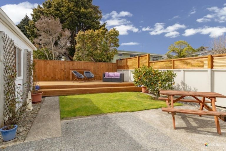 Photo of property in 1/22 Henry Street, Ebdentown, Upper Hutt, 5018