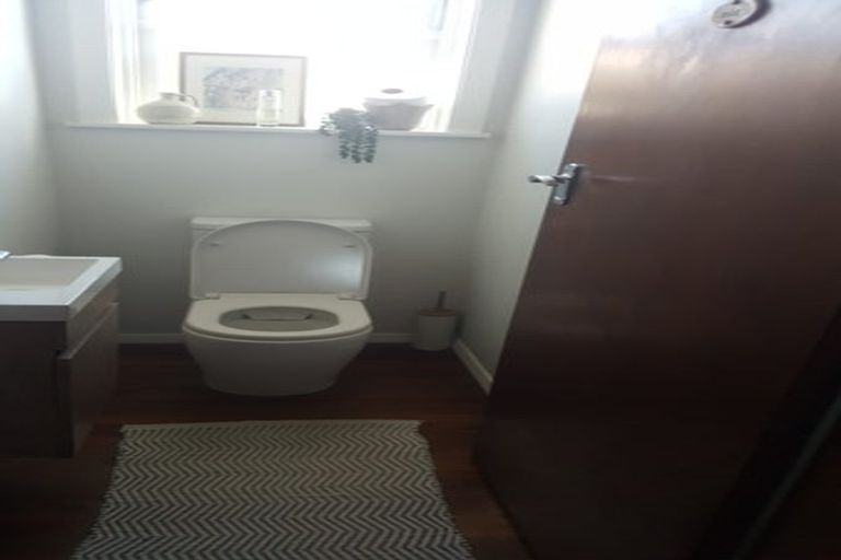 Photo of property in 3 Trevethick Grove, Woburn, Lower Hutt, 5010