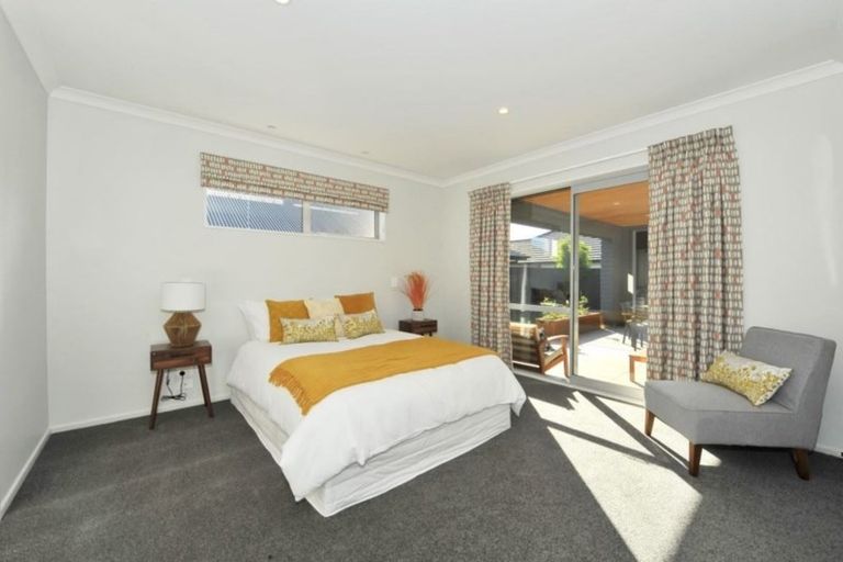 Photo of property in 16 Hineaari Street, Marshland, Christchurch, 8083