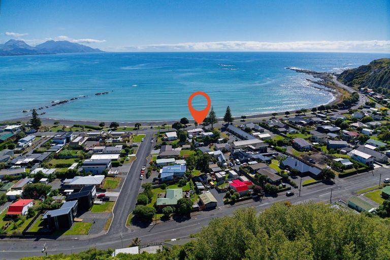 Photo of property in 218 Esplanade, Kaikoura, 7300