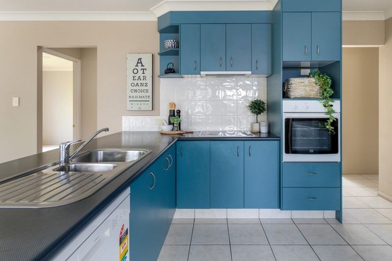 Photo of property in 5 La Cumbre Close, Bethlehem, Tauranga, 3110