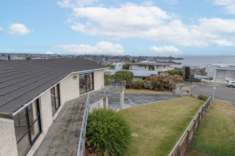 Photo of property in 24 Hinerau Grove, Waipahihi, Taupo, 3330
