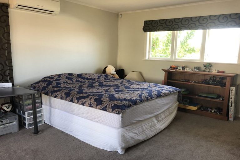 Photo of property in 9 Grassways Avenue, Pakuranga, Auckland, 2010