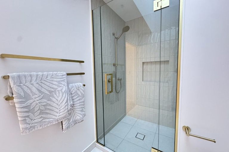 Photo of property in 37 Pembroke Street, Tawa, Wellington, 5028