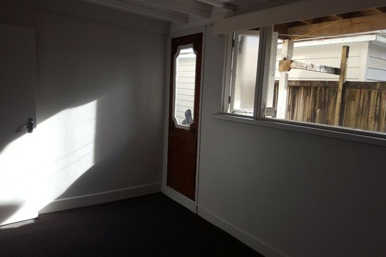 Photo of property in 2/64 King Street, Kingsland, Auckland, 1021