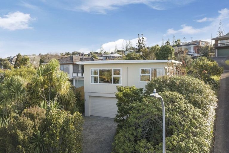 Photo of property in 8 Cashmere Place, Glenfield, Auckland, 0629