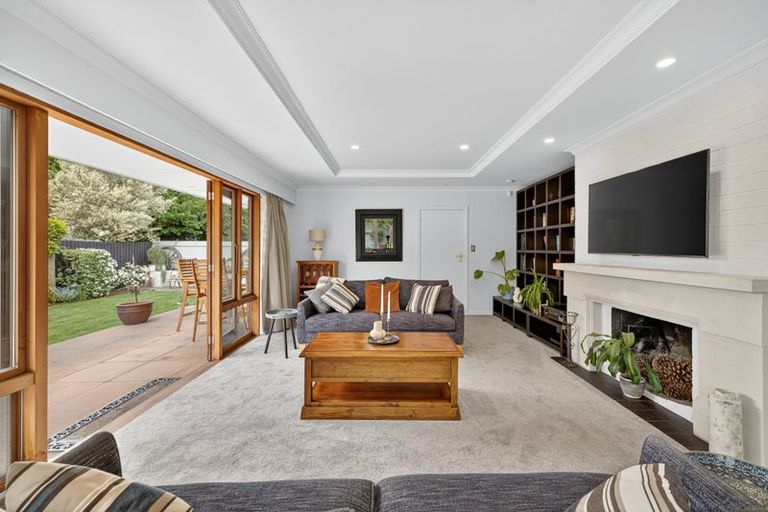 Photo of property in 194 Racecourse Road, Sockburn, Christchurch, 8042