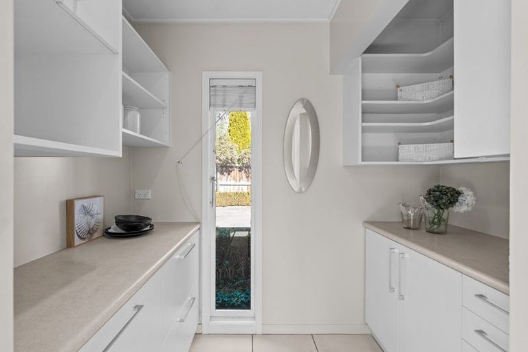 Photo of property in 6 Kilmuir Lane, Harewood, Christchurch, 8051