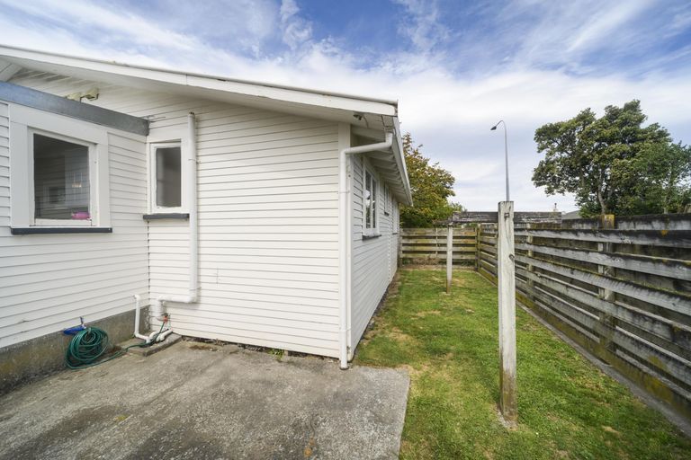 Photo of property in 21a Haydon Street, Roslyn, Palmerston North, 4414