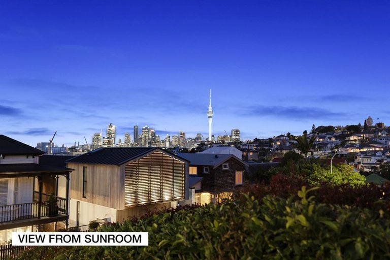 Photo of property in 42 Hackett Street, Saint Marys Bay, Auckland, 1011