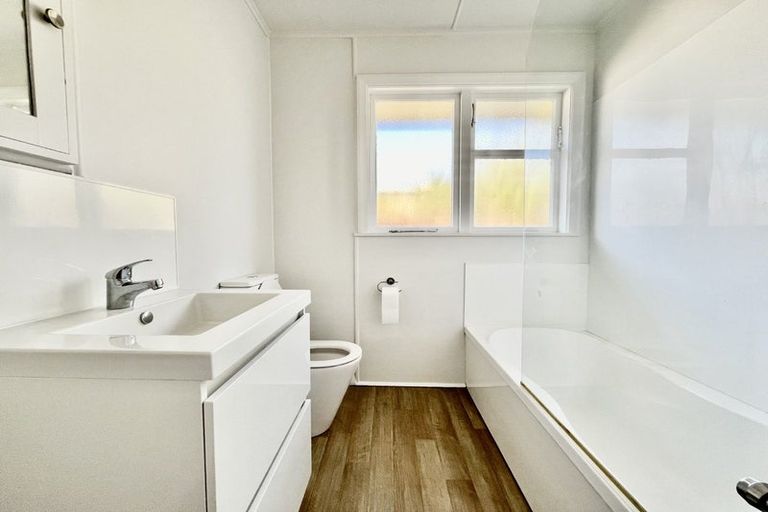 Photo of property in 20-20a Cottle Street, Avalon, Lower Hutt, 5011